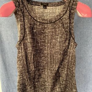 Ann Taylor black and white sleeveless shell